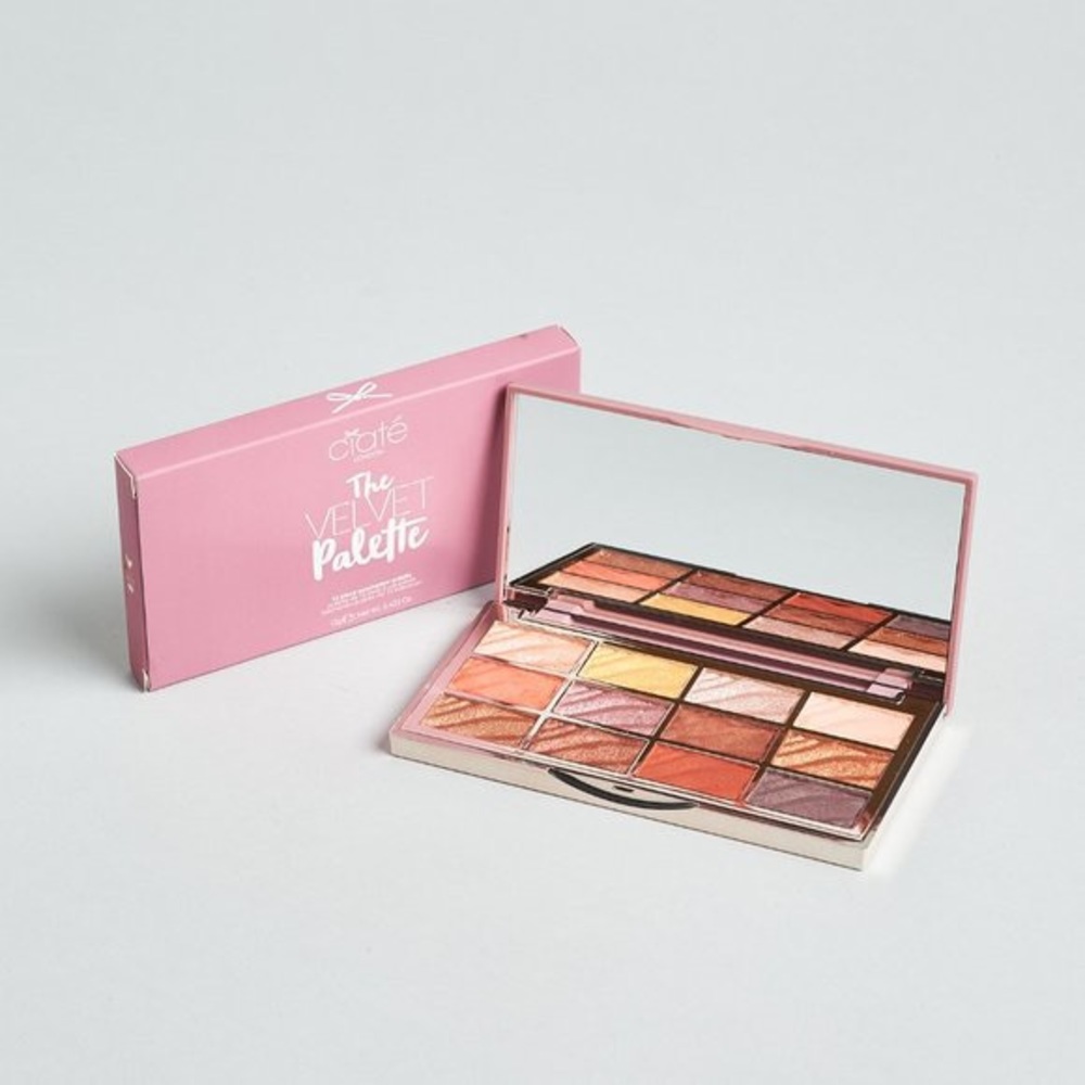 ✨Brand New✨CIATÉ LONDON Velvet Eyeshadow Palette